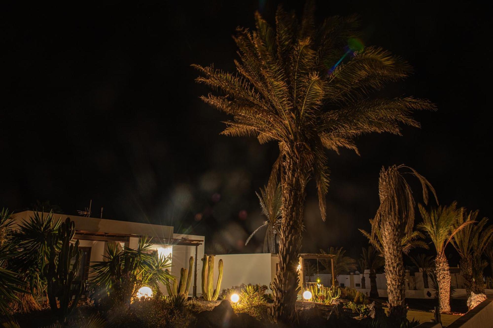 Villa Blanca Nudist Place ชาร์โก เดล ปาโล ภายนอก รูปภาพ